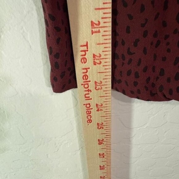 Rails Jumpsuit Womens XS Rust Spotted Jet Short Sleeve Tie Waist V Neck Wide Leg - Picture 8 of 8